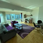 Apartment Deluxe Otoka